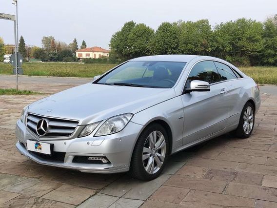 Mercedes-Benz E 220 E Coupe 220 cdi be Avantgarde