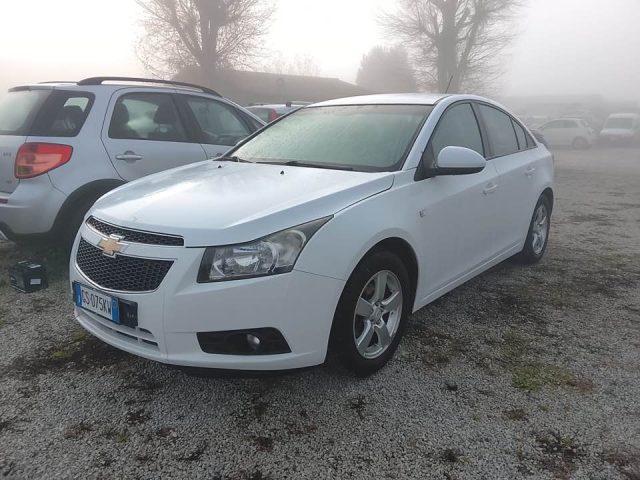 CHEVROLET Cruze 1.8 5 porte LT GPL