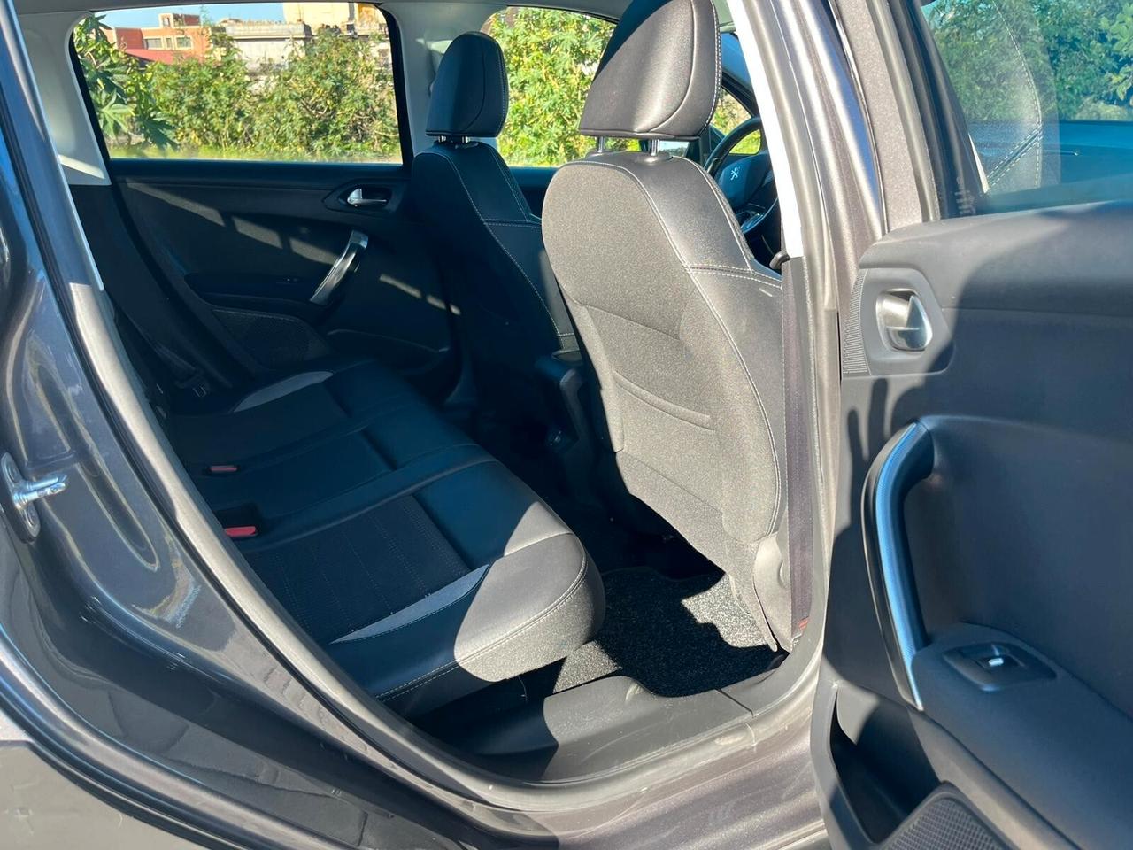Peugeot 2008 1.6HDI TETTO PANORAMICO FULL 2017