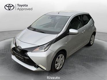 Toyota Aygo 1.0 VVT-i x-play TSS