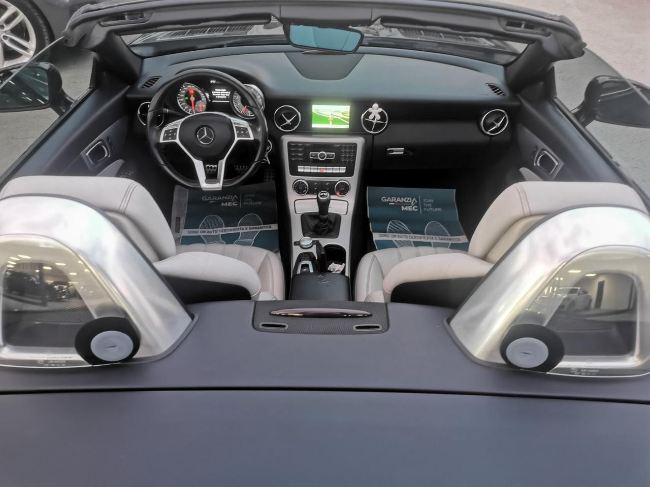 Mercedes-Benz SLK 184cv AMG Premium 2012