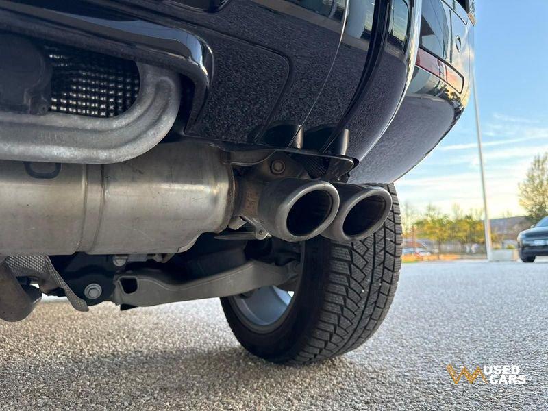 Land Rover Defender Defender 110 5.0 V8 525 CV AWD Auto