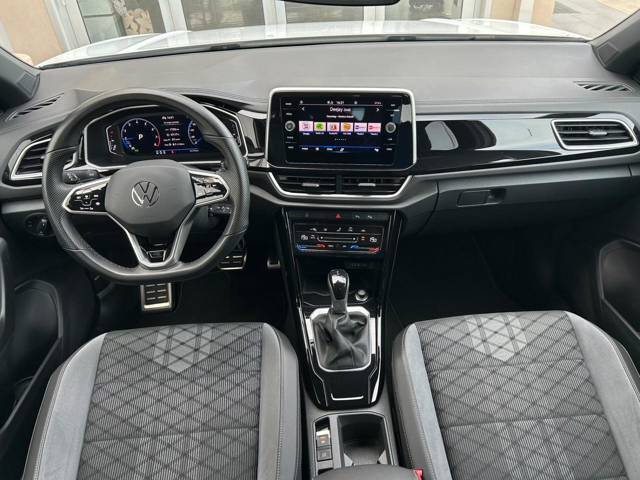 Volkswagen T-Roc 1.5 TSI ACT DSG R-Line