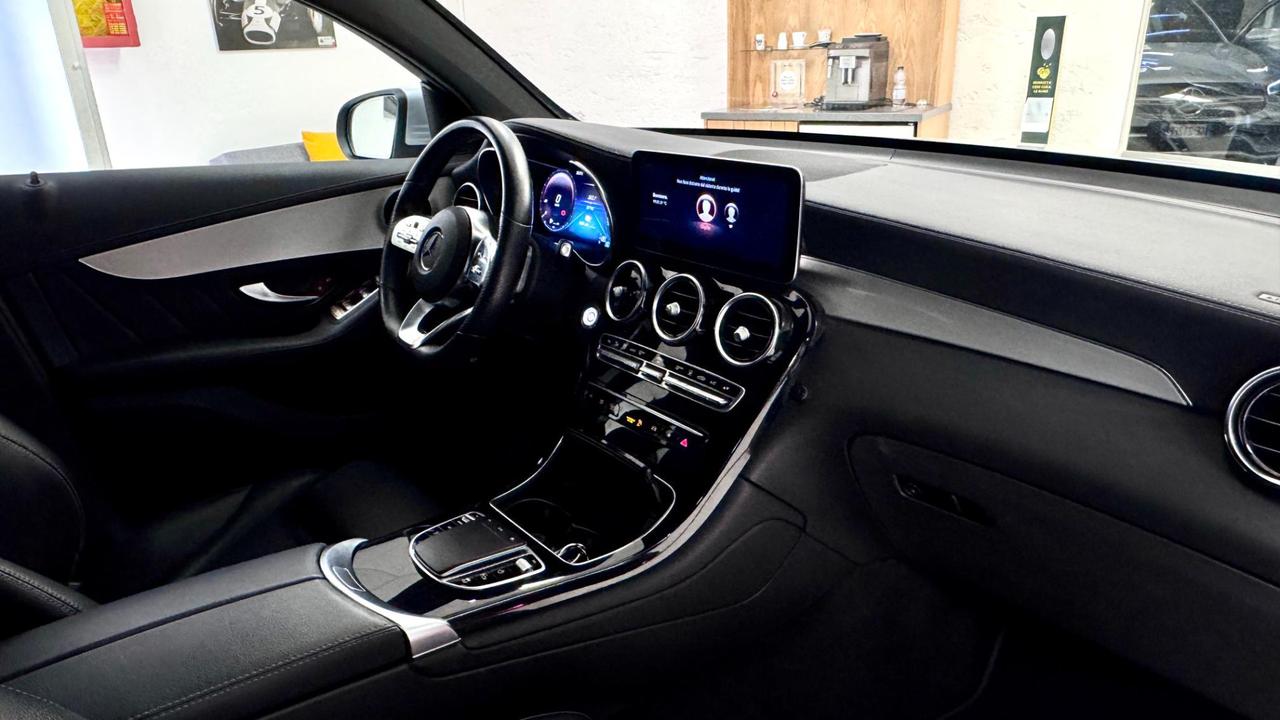 Mercedes GLC Coupe 300 e phev (eq-power) Sport 4matic auto AMG line