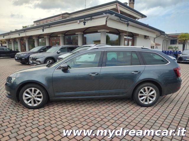 SKODA Octavia 1.5 DSG Wagon Ambition G-Tec