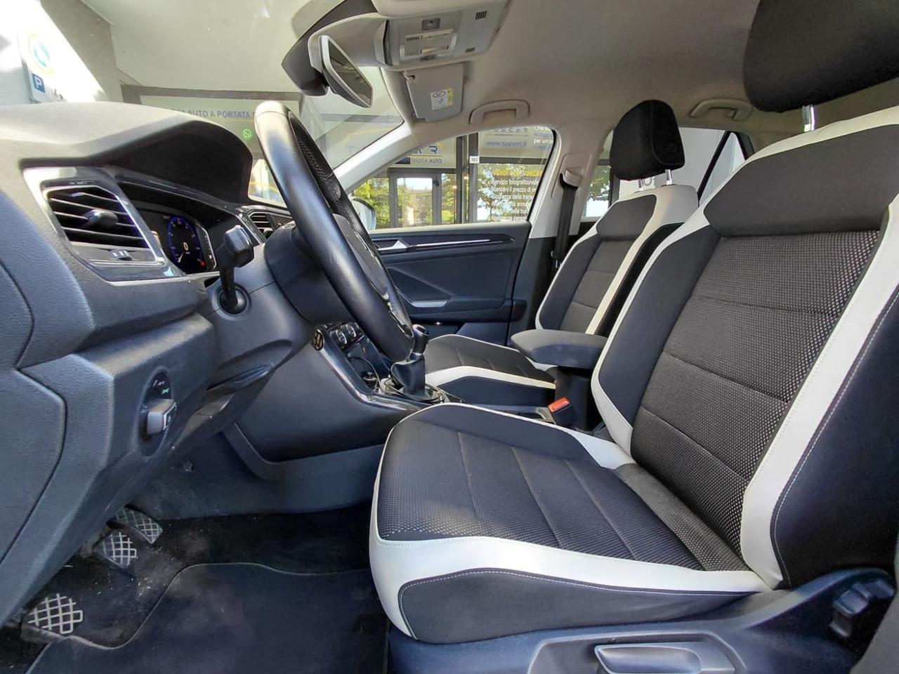Volkswagen T-Roc Adavanced 1.6 TDI 115cv #11869