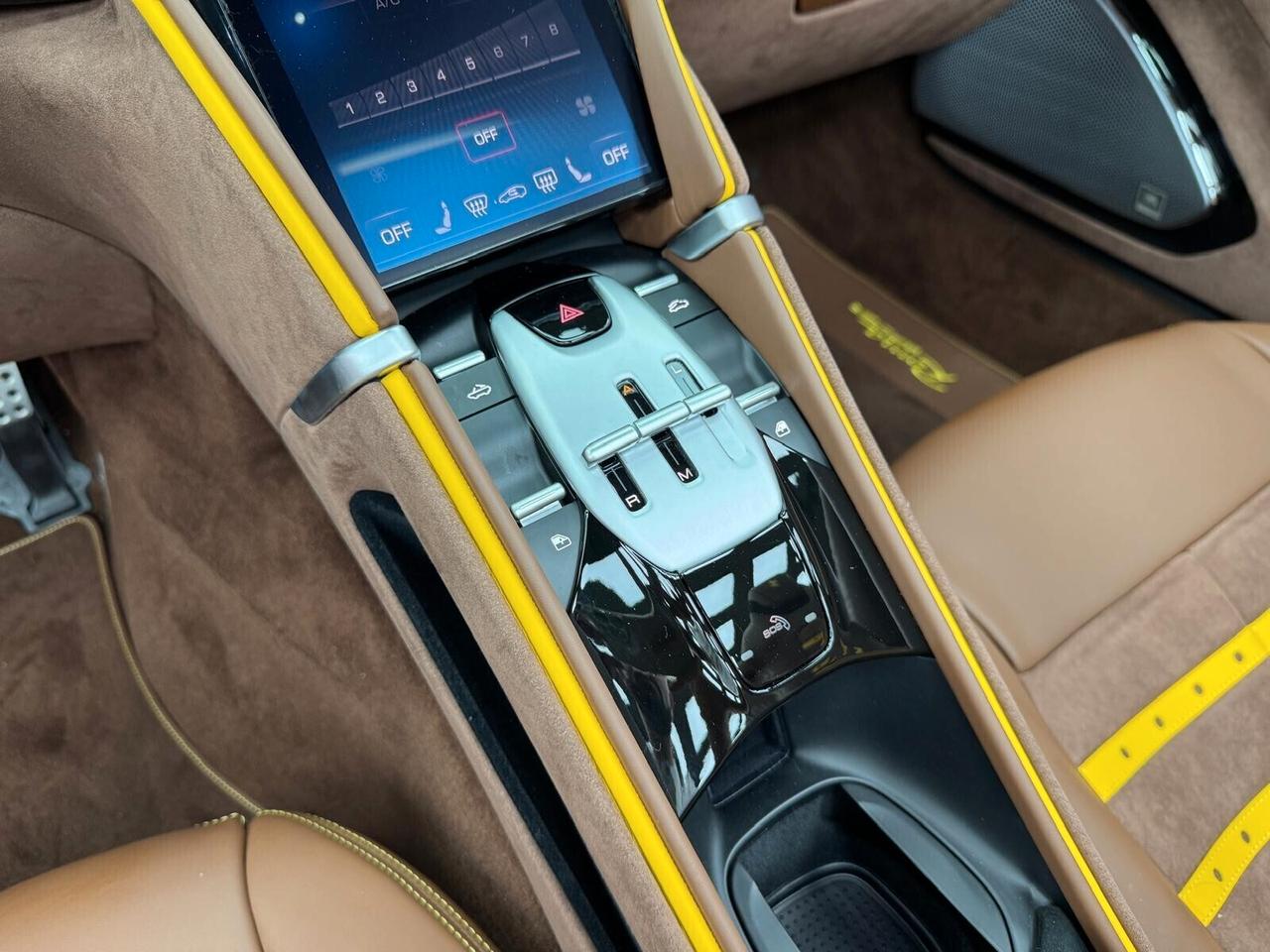 Ferrari Roma Spider (333)