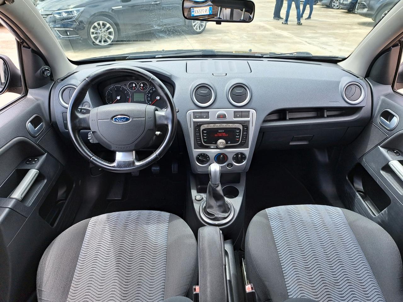 FORD FUSION - 2011 TITANIUM