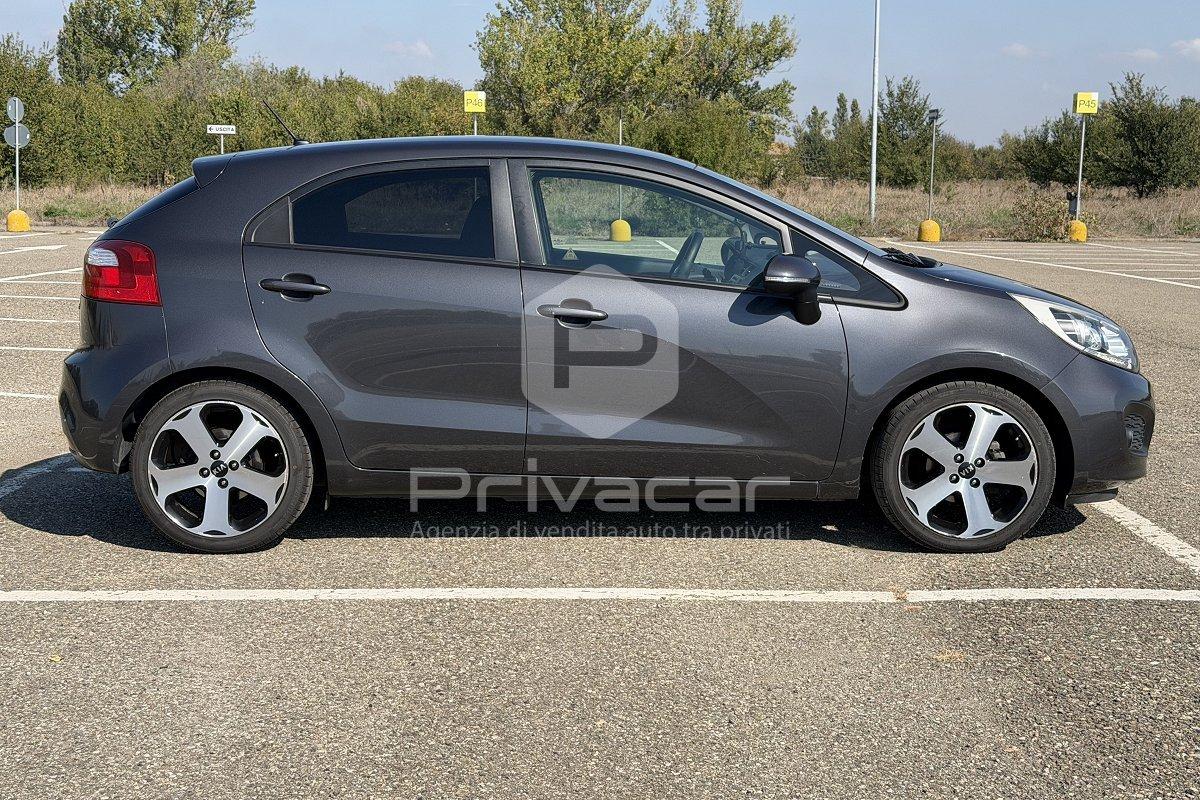KIA Rio 1.1 CRDi 5p. Cool