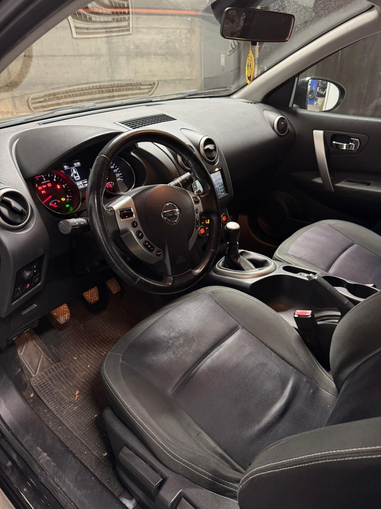 Nissan Qashqai 1.6 dCi DPF Tekna 2013