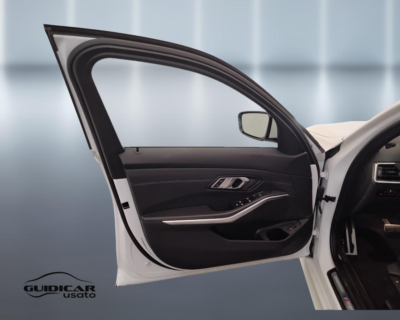 BMW Serie 3 G21 2022 Touring - 320d Touring mhev 48V MSport auto