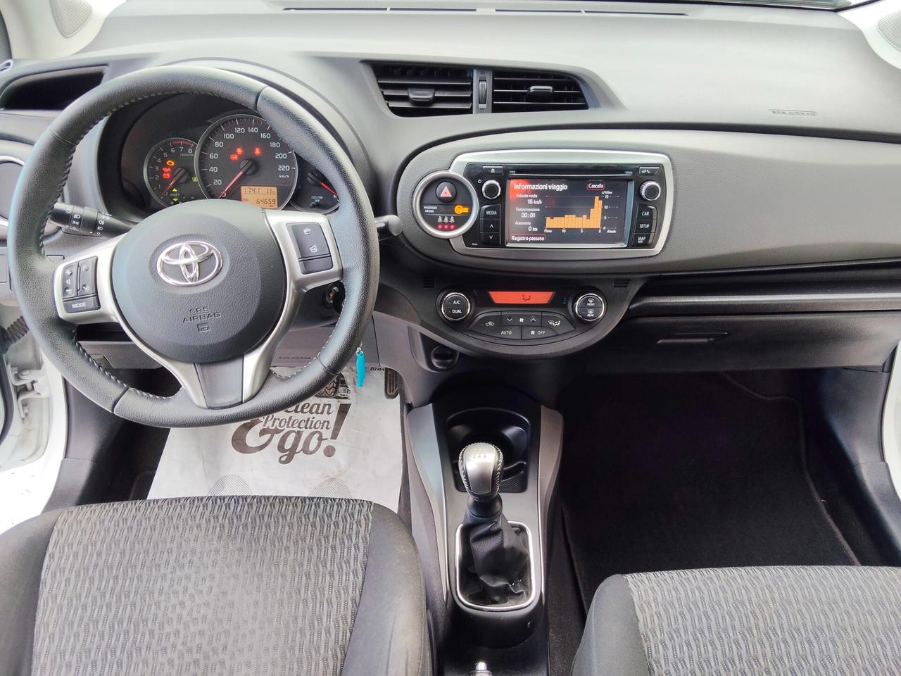 Toyota Yaris 1.0 70cv 5 porte Lounge 60.000km unico proprietario