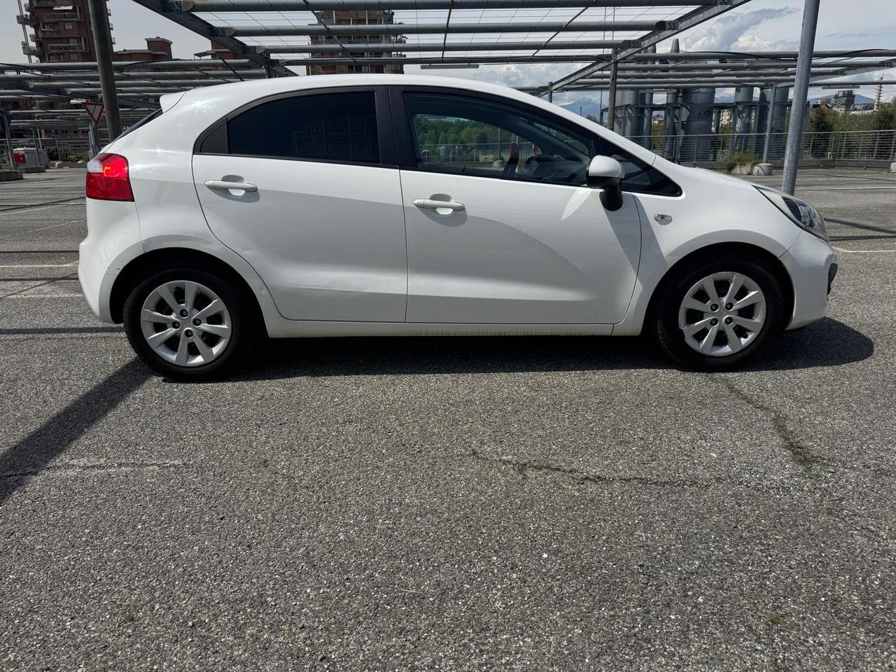 Kia Rio 1.2 CVVT 5p. EX