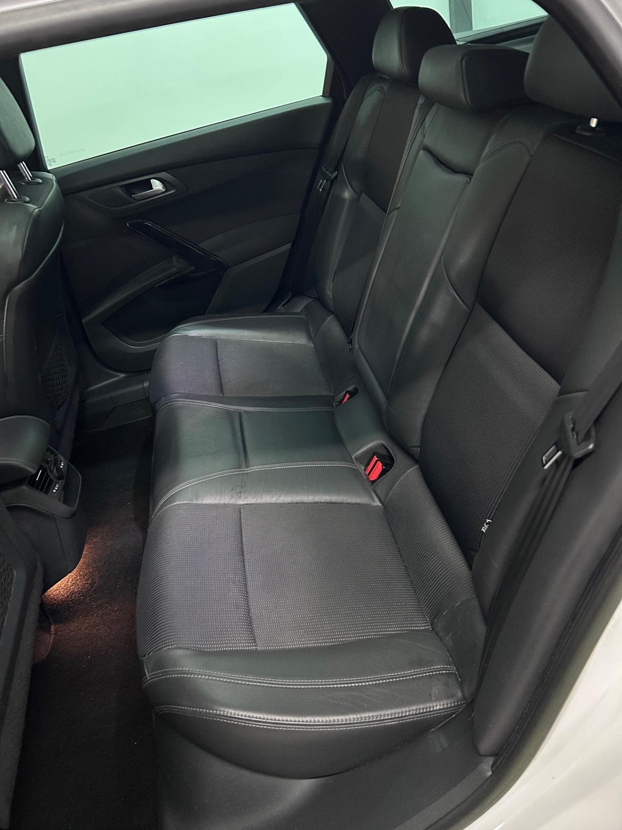 Peugeot 508 2.0 HDi 163CV aut. SW Ciel Active