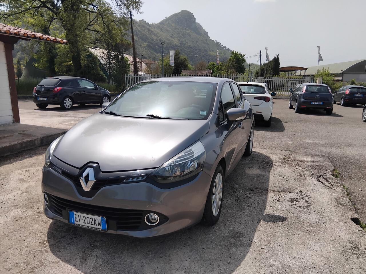 Renault Clio 4° 1.5DCI 75CV NEO PATENTATI