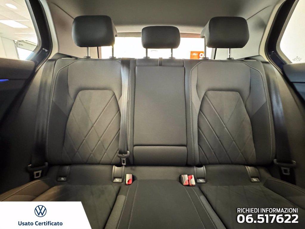 VOLKSWAGEN Golf 1.5 tgi style 130cv dsg del 2021