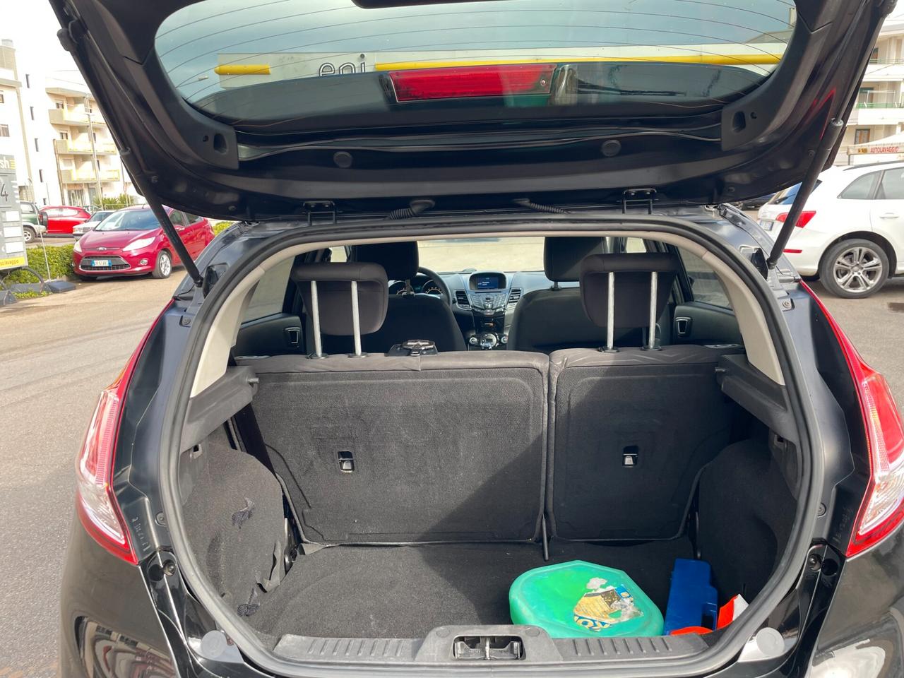 Ford Fiesta 1.5 TDCi 75CV 5 porte Business FINANZIABILE