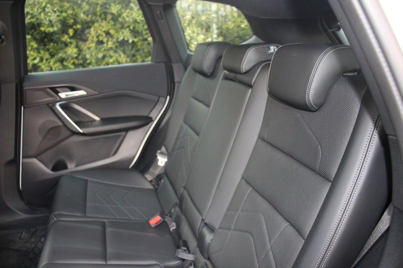 BMW iX1 edrive 20 X-Line