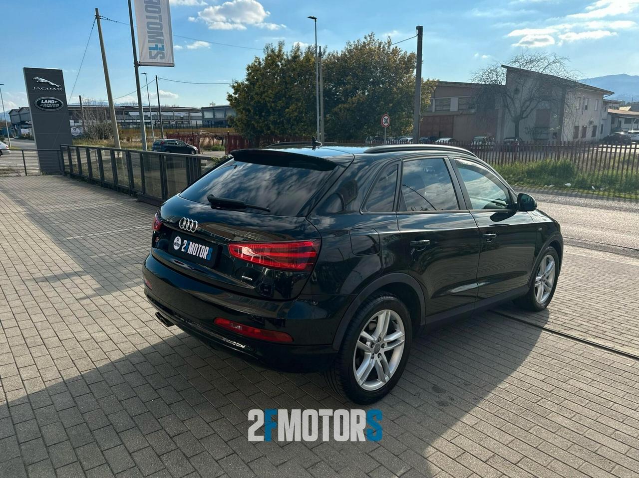 Audi Q3 2.0 TDI 140 CV S-LINE S-TRONIC