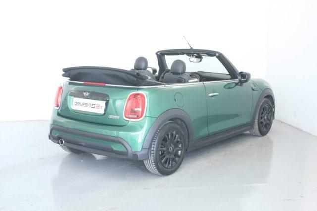 MINI Cabrio 1.5 Cooper Cabrio Premium Plus Package