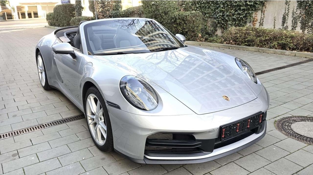 Porsche 911 Carrera Cabriolet