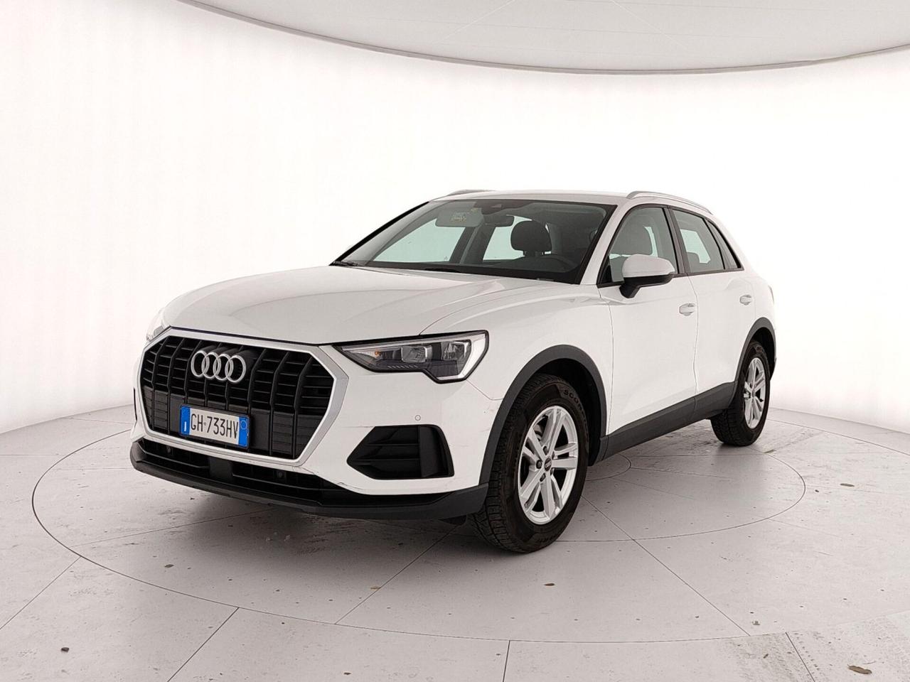 Audi Q3 35 TDI S tronic Business