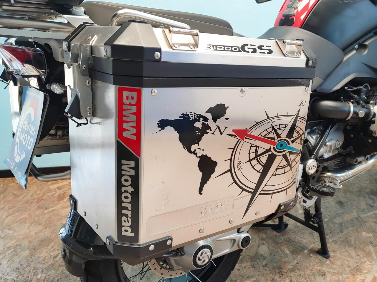 Bmw R 1200 GS Adventure con Tris valigie Alluminio