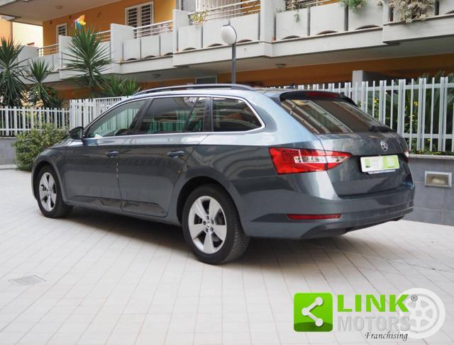 SKODA Superb 2.0 TDI DSG Wagon Executive