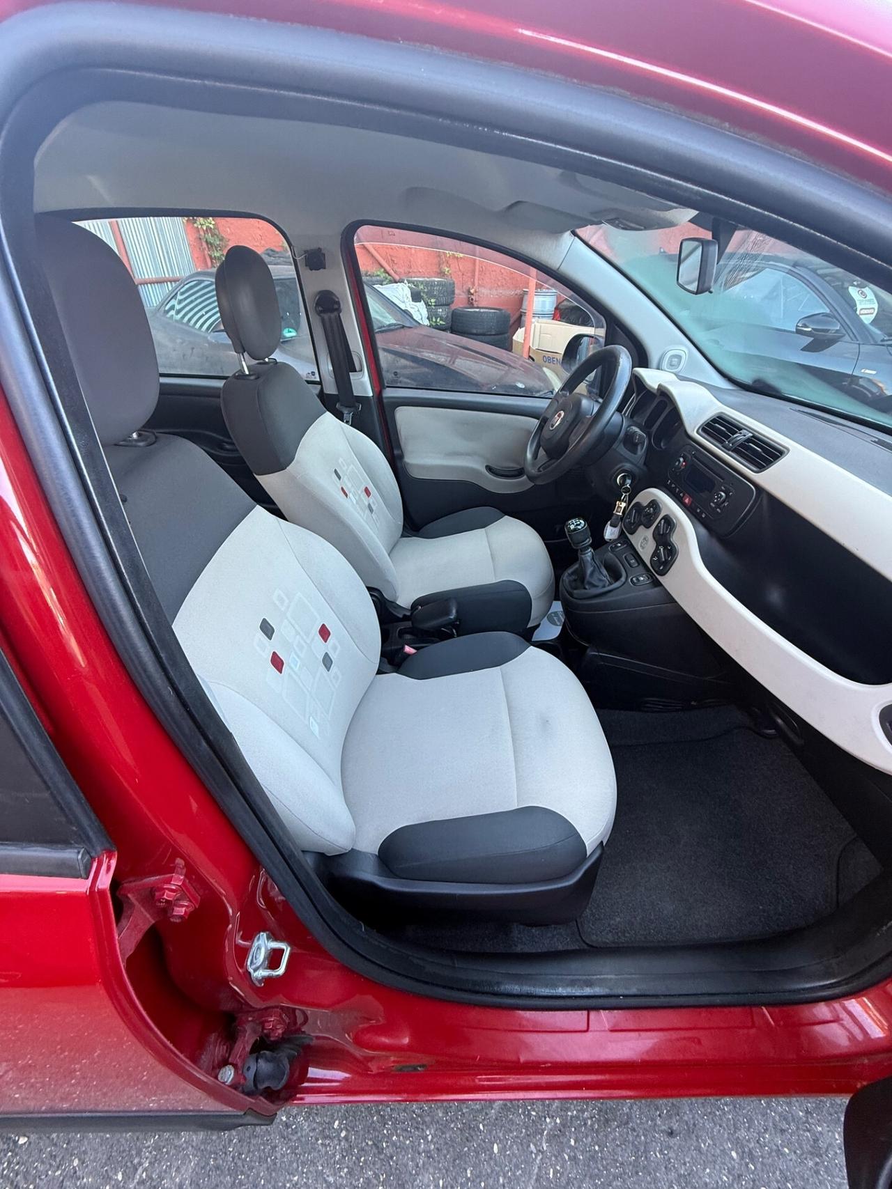 Panda 1.2-unipro-(69 mila km )-garanzia-E6