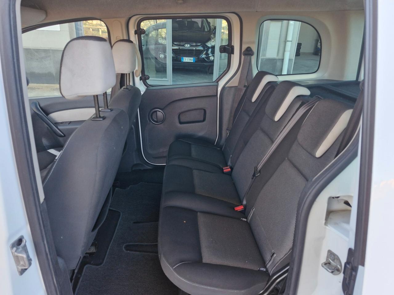 Renault Kangoo 1.5 dCi 90CV F.AP. 4p. Express Maxi