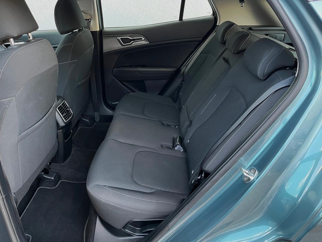 Kia Sportage 1.6 CRDi MHEV Business (Mild Hybrid)