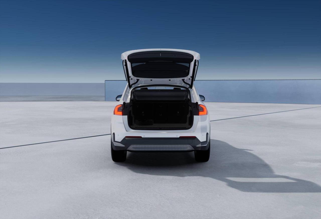 BMW X1 iX1 eDrive20 xLine