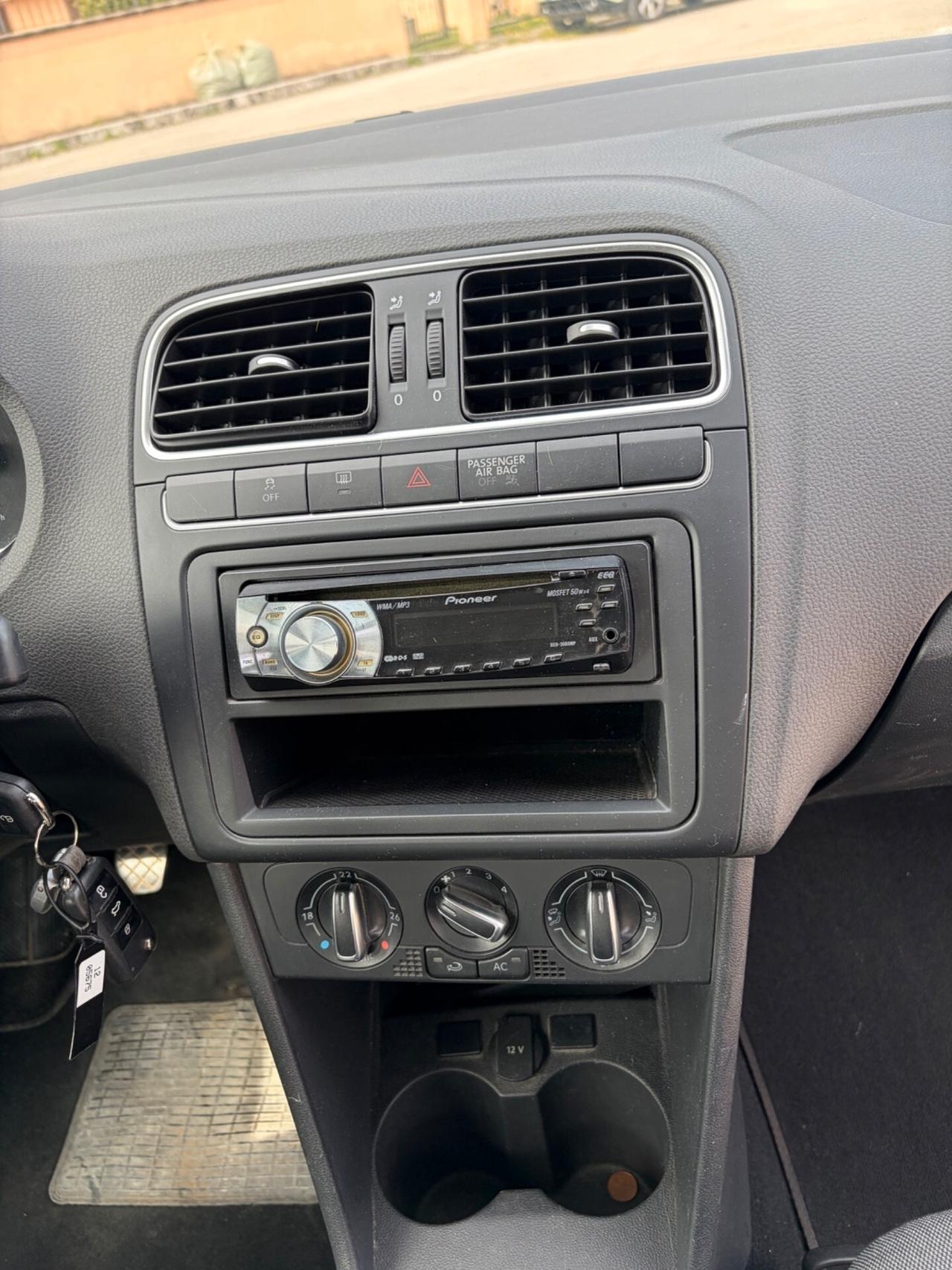 VOLKSWAGEN POLO 1.2 70 CV 5P 134.000 KM