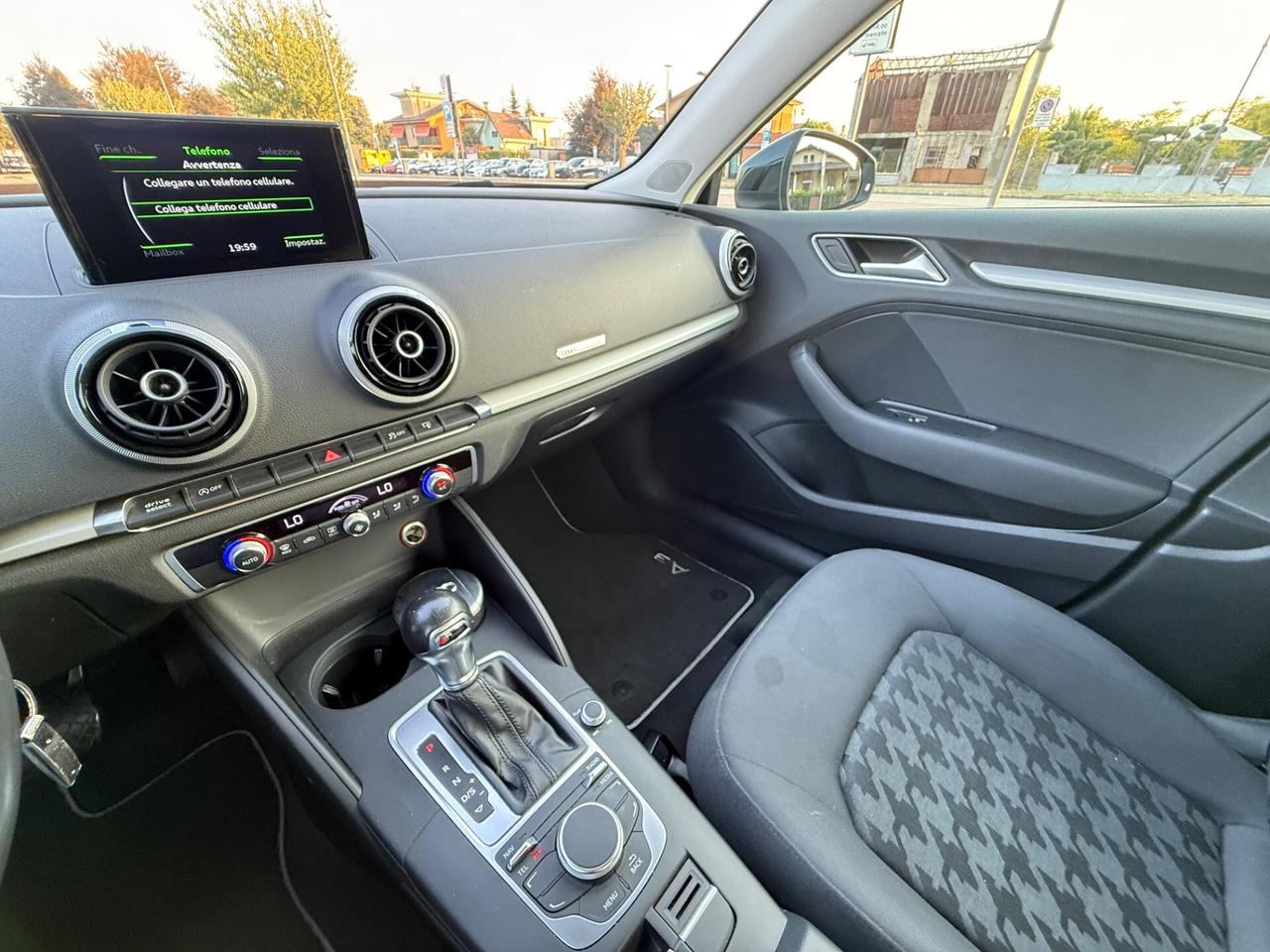 Audi A3 1.6 TDI S tronic