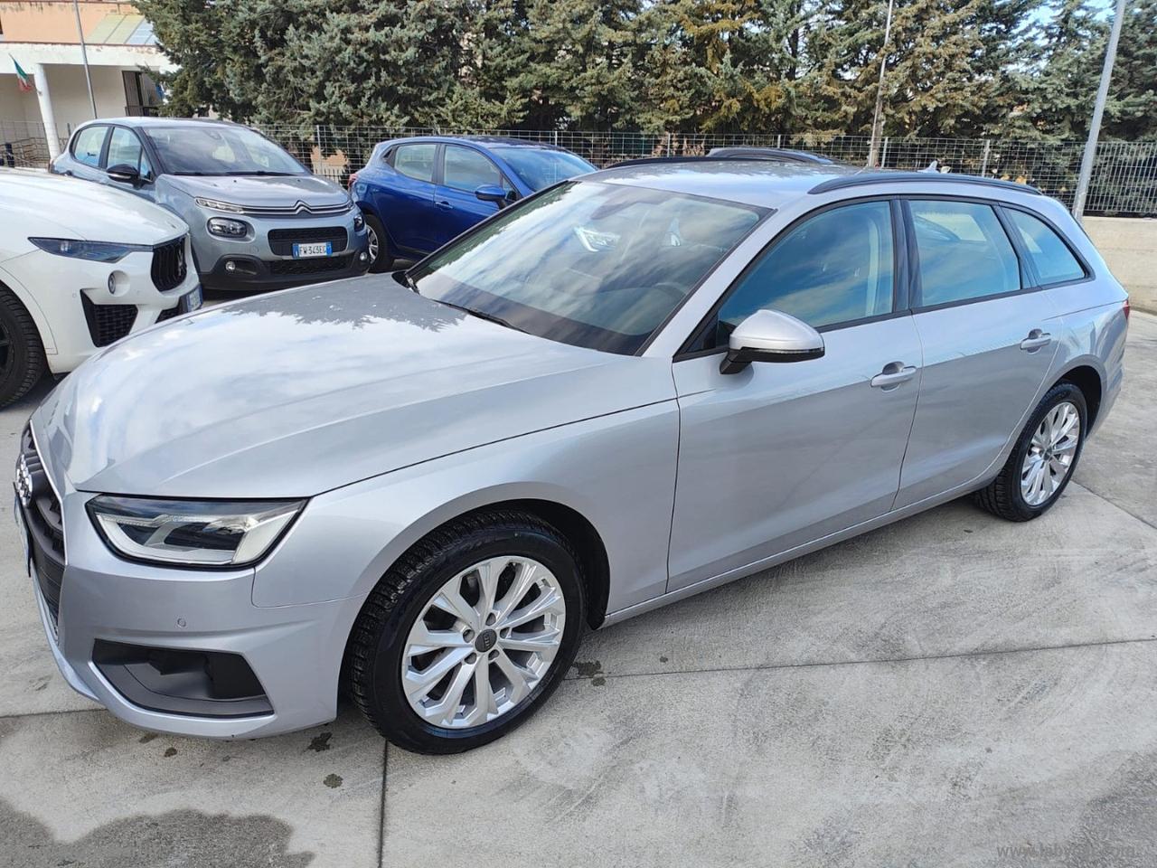 AUDI A4 Avant 35 TDI/163CV S tronic Business