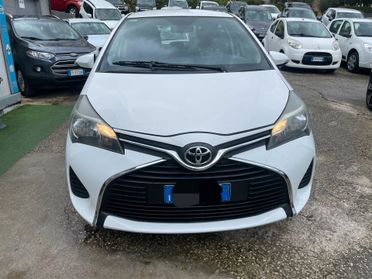 Toyota Yaris 1.0 5porte Active 2015