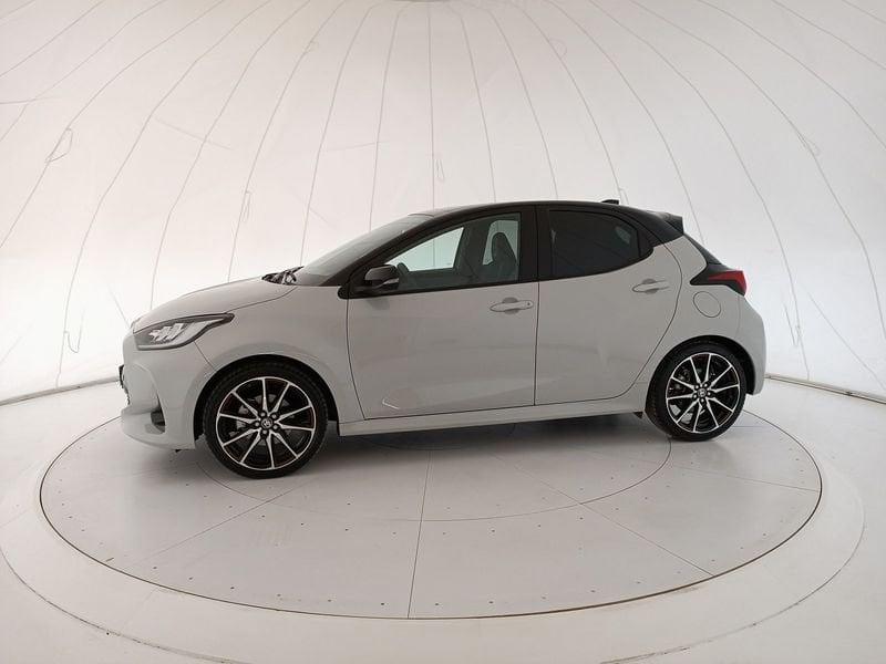 Toyota Yaris IV 1.5h GR Sport