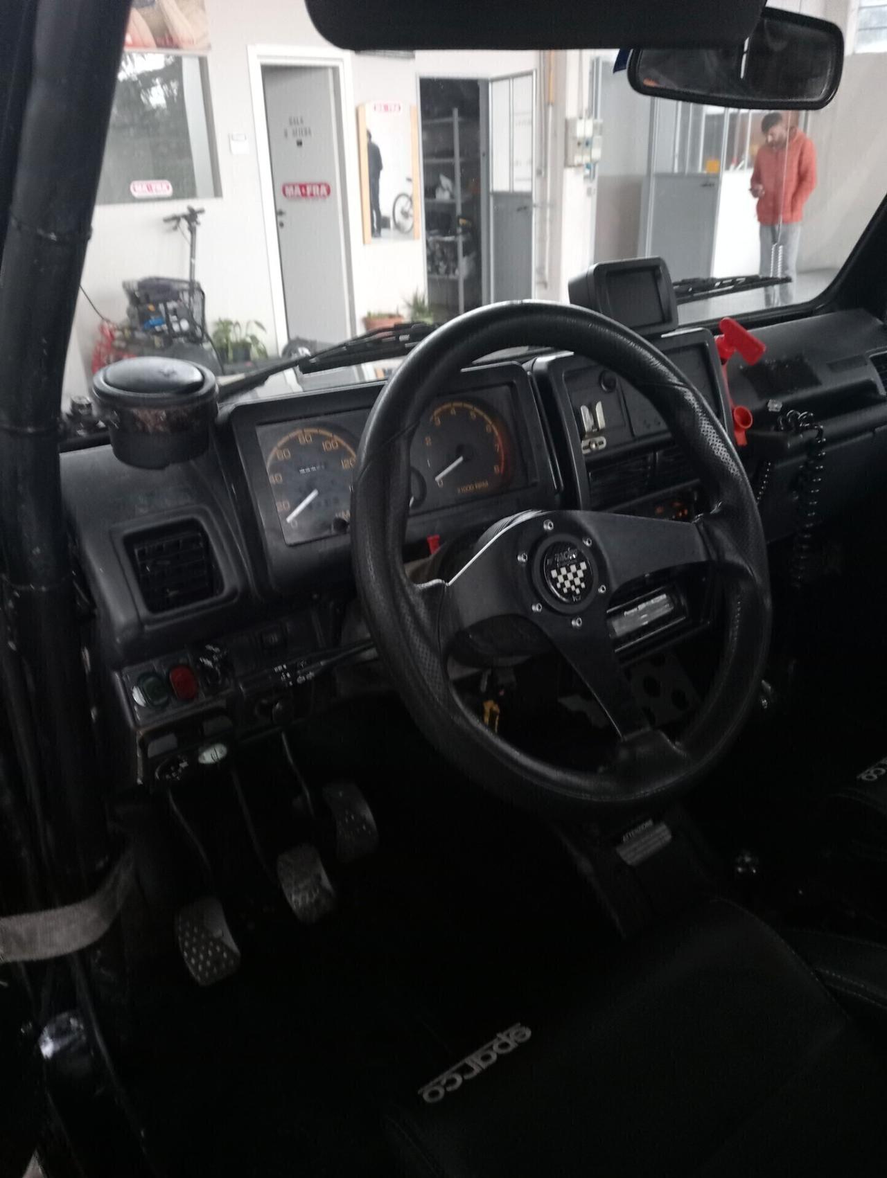 Suzuki SJ 413 Cabriolet Autocarro Preparata