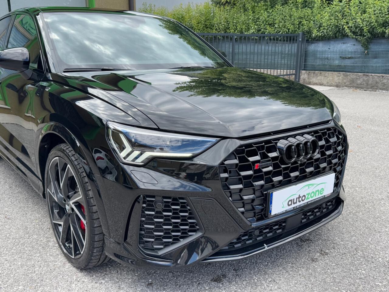 Audi Q3 RS SPB quattro S tronic Full