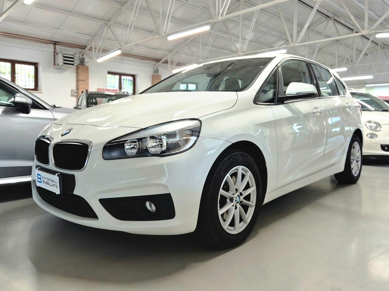 Bmw 2er Active Tourer 218d Active Tourer Advantage ** automatica **