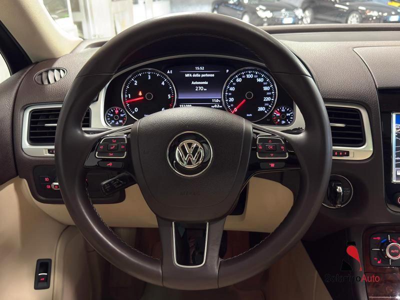Volkswagen Touareg 3.0 V6 tdi Executive 245cv tiptronic