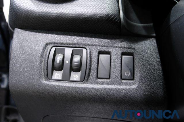 RENAULT Clio DCI 8V 90 CV 5 PORTE LIFE NEOPATENTATI