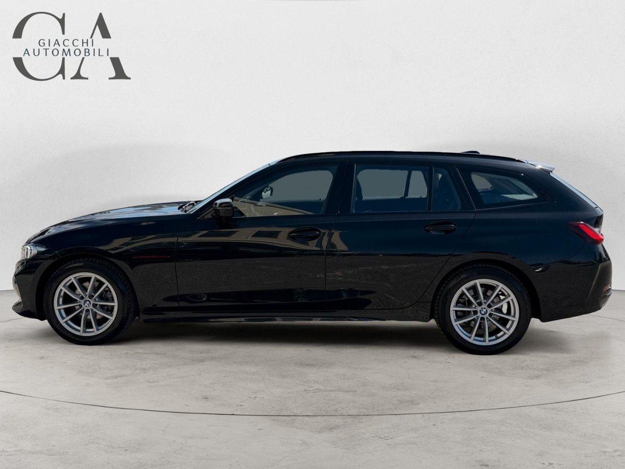 BMW 320 d Touring mhev 48V auto