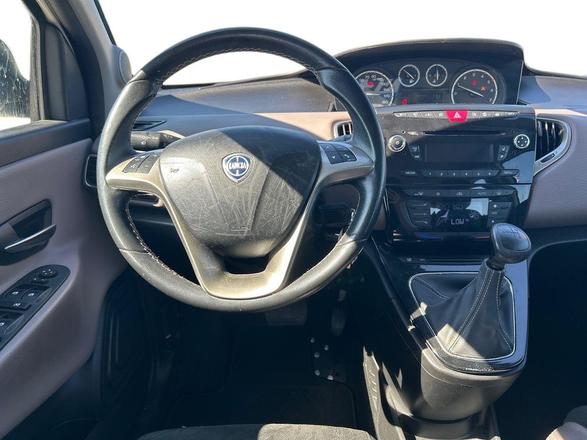 LANCIA Ypsilon III 2011 - Ypsilon 0.9 t.air Platinum s&s 85cv dfn E