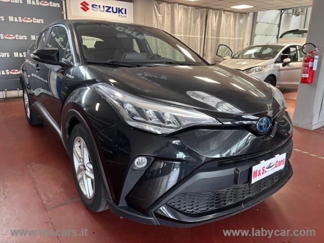 TOYOTA C-HR 1.8 Hybrid E-CVT Business