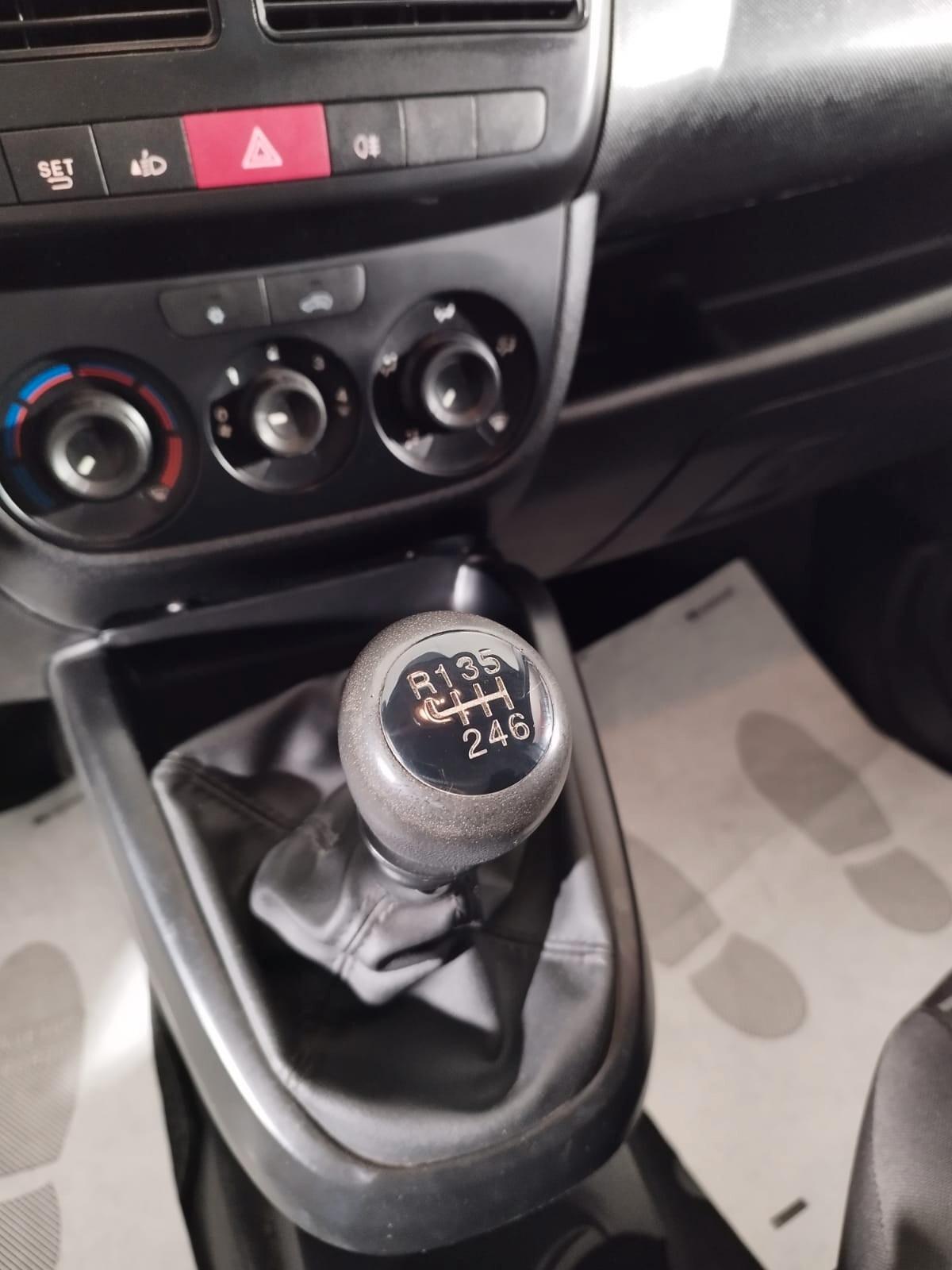 Opel Combo 1.6 CDTI 105CV Van E6 IVA ESPOSTA