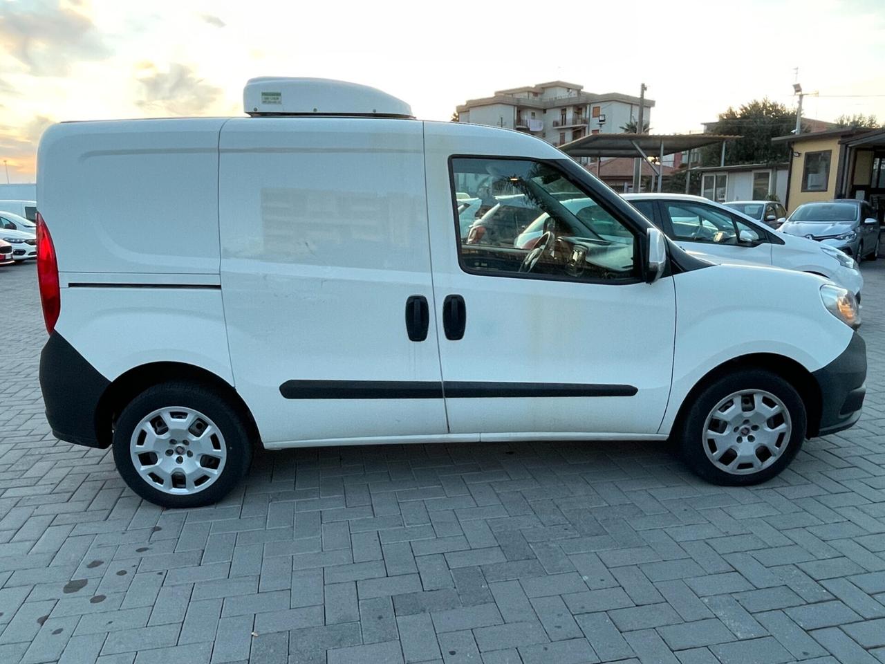 FIAT DOBLO' FRIGO