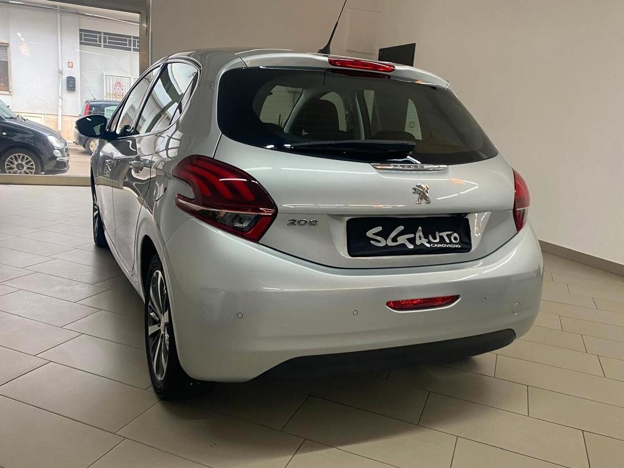 Peugeot 208 BlueHDi 100 5 porte Allure