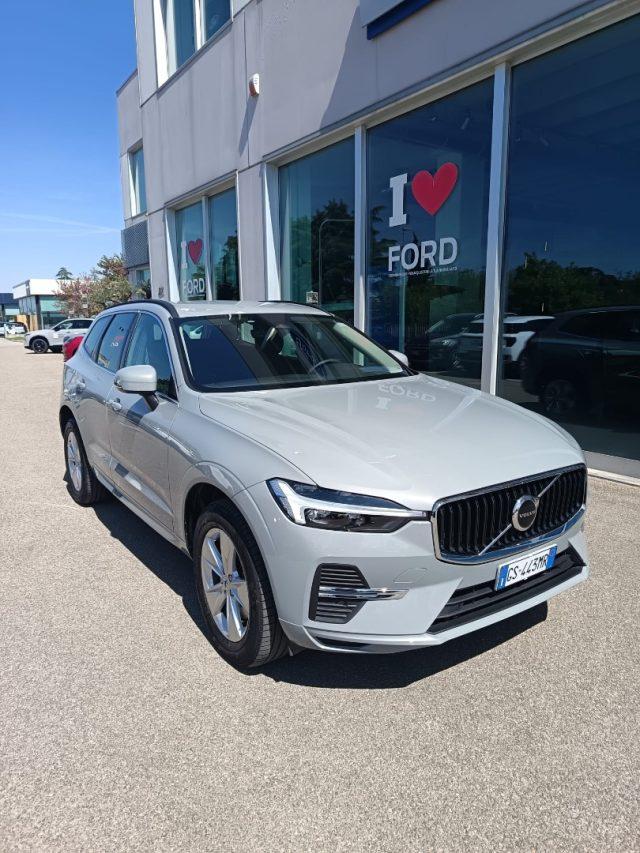 VOLVO XC60 B4 (d) AWD automatico Ultimate Dark