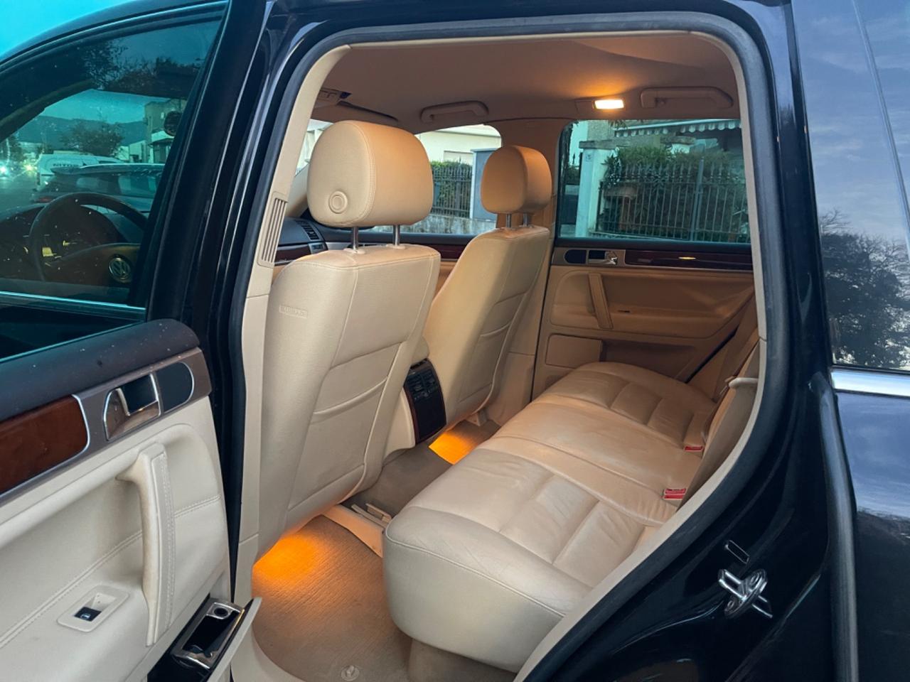 Volkswagen Touareg 3.0/224CV V6 TDI DPF Exclusive